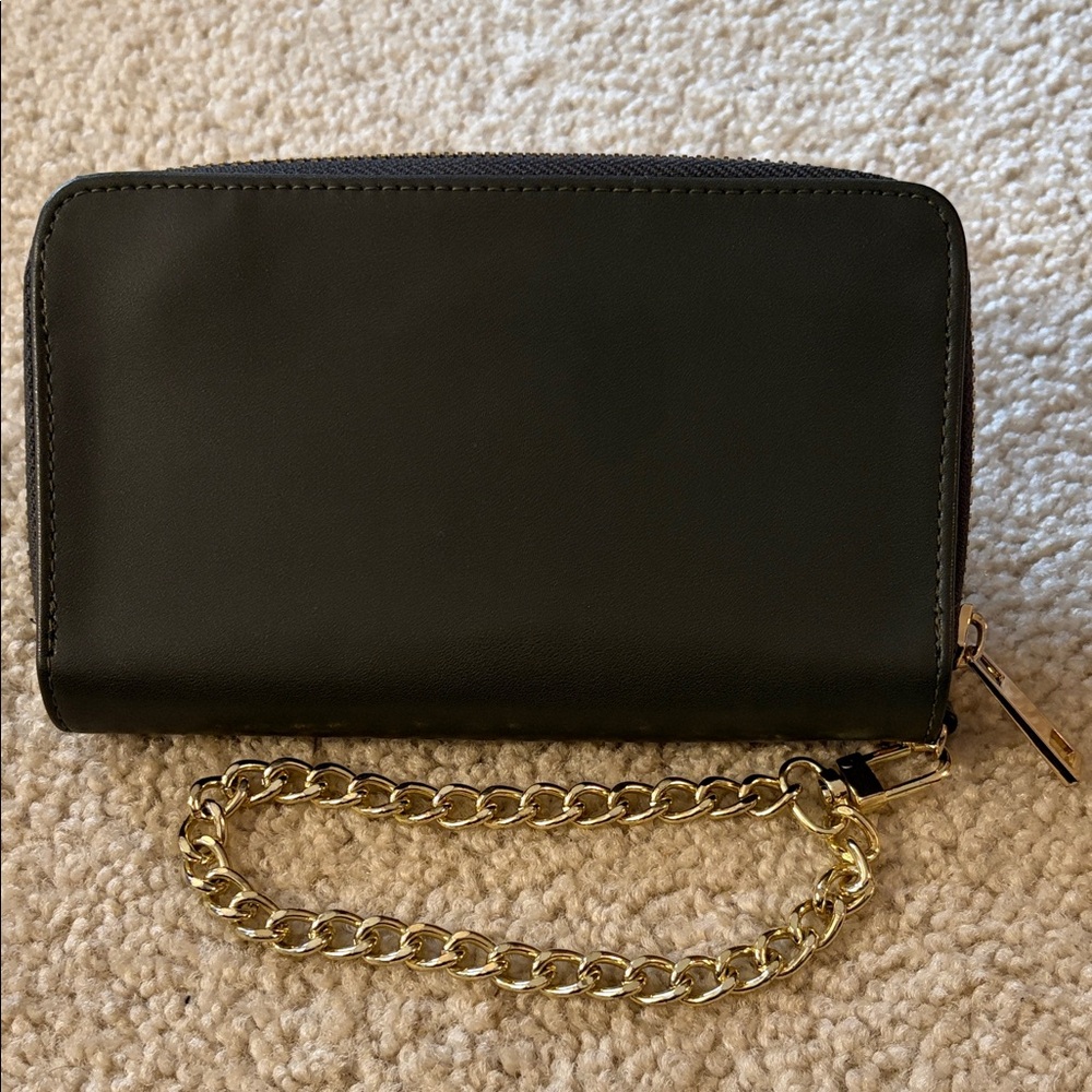 A New Day Green Faux Leather Zip-Around Wallet/ with Gold Chain Wristlet